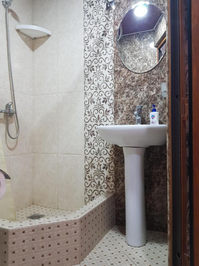 Luxury Apartment-3 In The Center Of Yerevan, Safaryans Family Luaran gambar