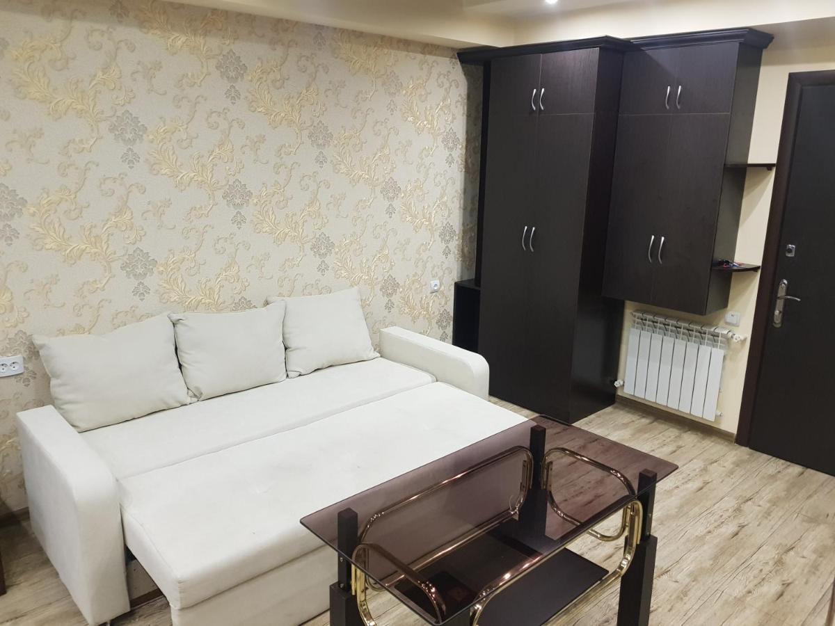 Luxury Apartment-3 In The Center Of Yerevan, Safaryans Family Luaran gambar