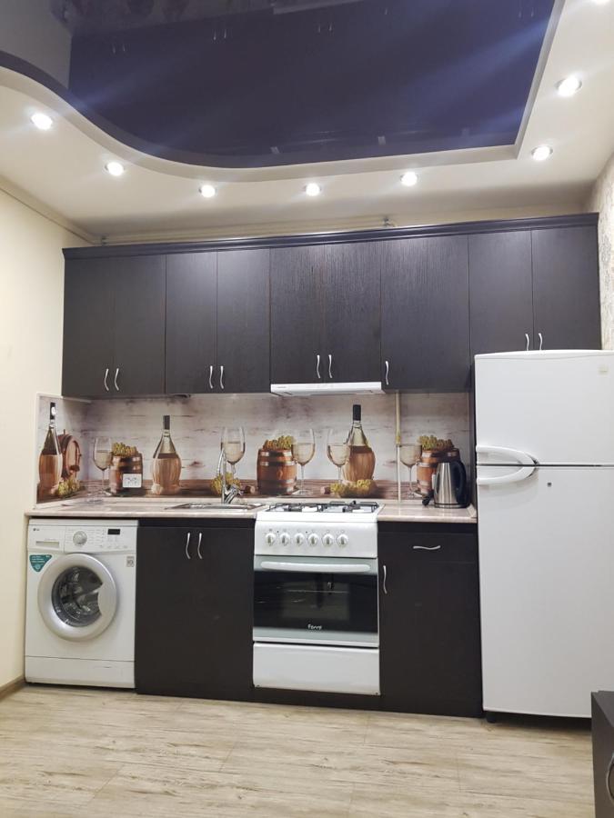 Luxury Apartment-3 In The Center Of Yerevan, Safaryans Family Luaran gambar