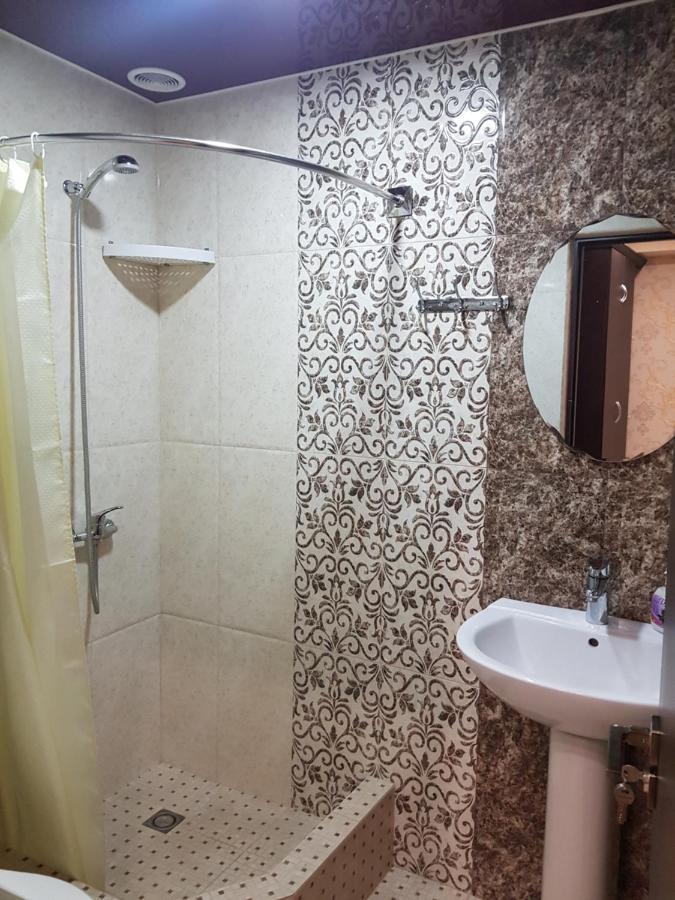Luxury Apartment-3 In The Center Of Yerevan, Safaryans Family Luaran gambar